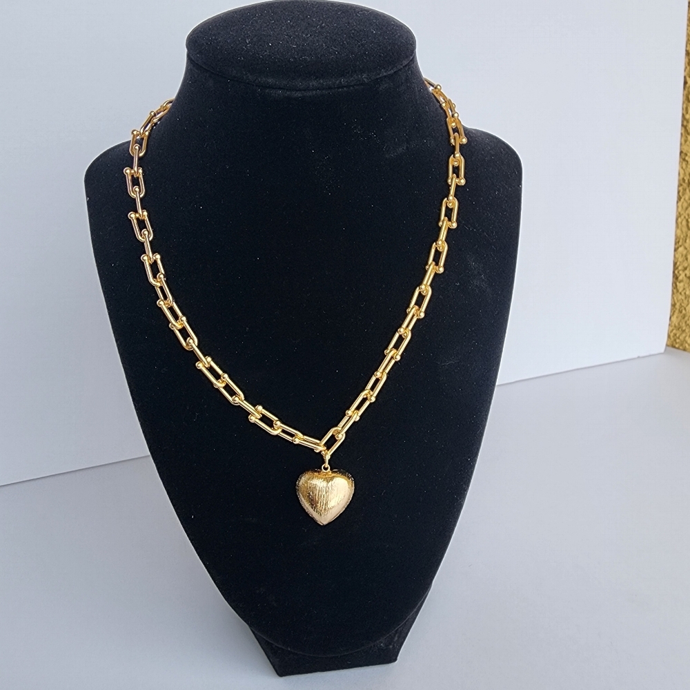 Women's Gold Chain with Large Textured Puffy Heart Necklace 16" - Picture 3 of 5